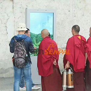 漫漫行程路迅豹戶外廣告機(jī)與長(zhǎng)情相伴